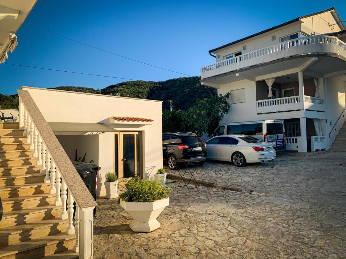 Apartments Gurman Supetarska Draga Eksteriør billede